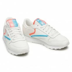 Chaussures De Sport Chaussures Reebok - Cl Lthr FX3003 Ftwwht/Carbon/Vecred Beige 10 Chaussures De Sport Chaussures Reebok - Cl Lthr FX3003 Ftwwht/Carbon/Vecred Beige -Reebok Classic Soldes 0000207694446 05 rz